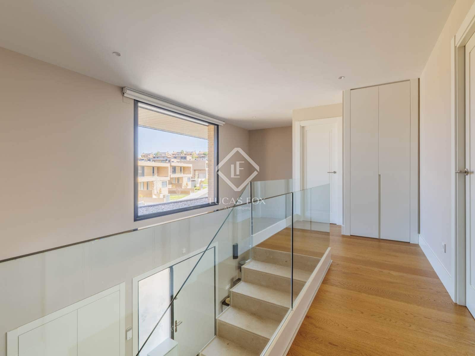 5 soveværelse Villa til salg i Las Rozas de Madrid med swimmingpool - € 2.400.000 (Ref: 8925105)