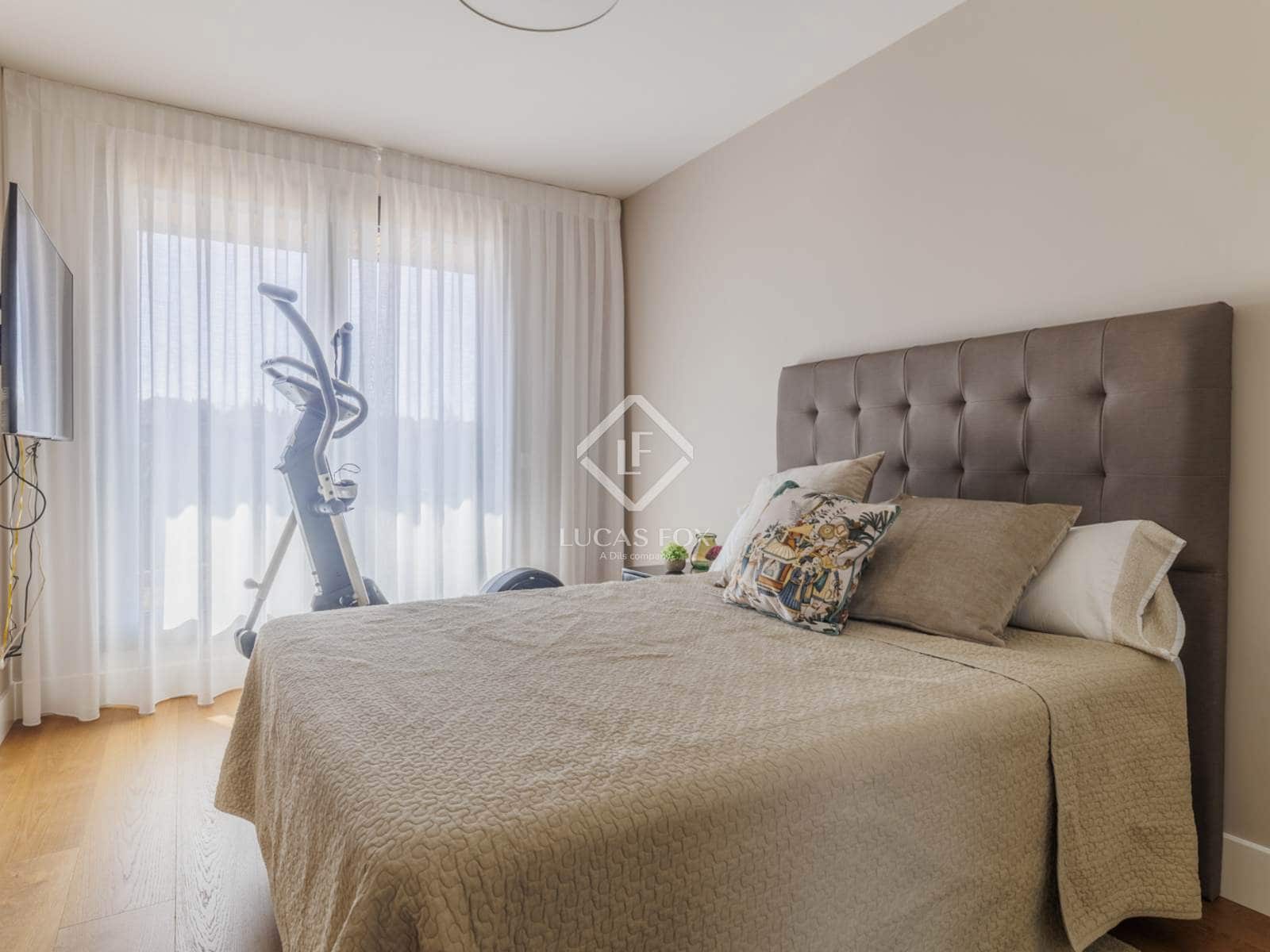 5 soveværelse Villa til salg i Las Rozas de Madrid med swimmingpool - € 2.400.000 (Ref: 8925105)