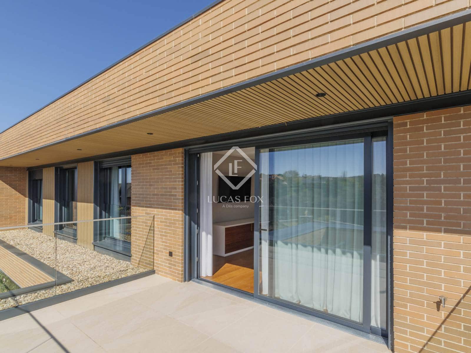 5 soveværelse Villa til salg i Las Rozas de Madrid med swimmingpool - € 2.400.000 (Ref: 8925105)