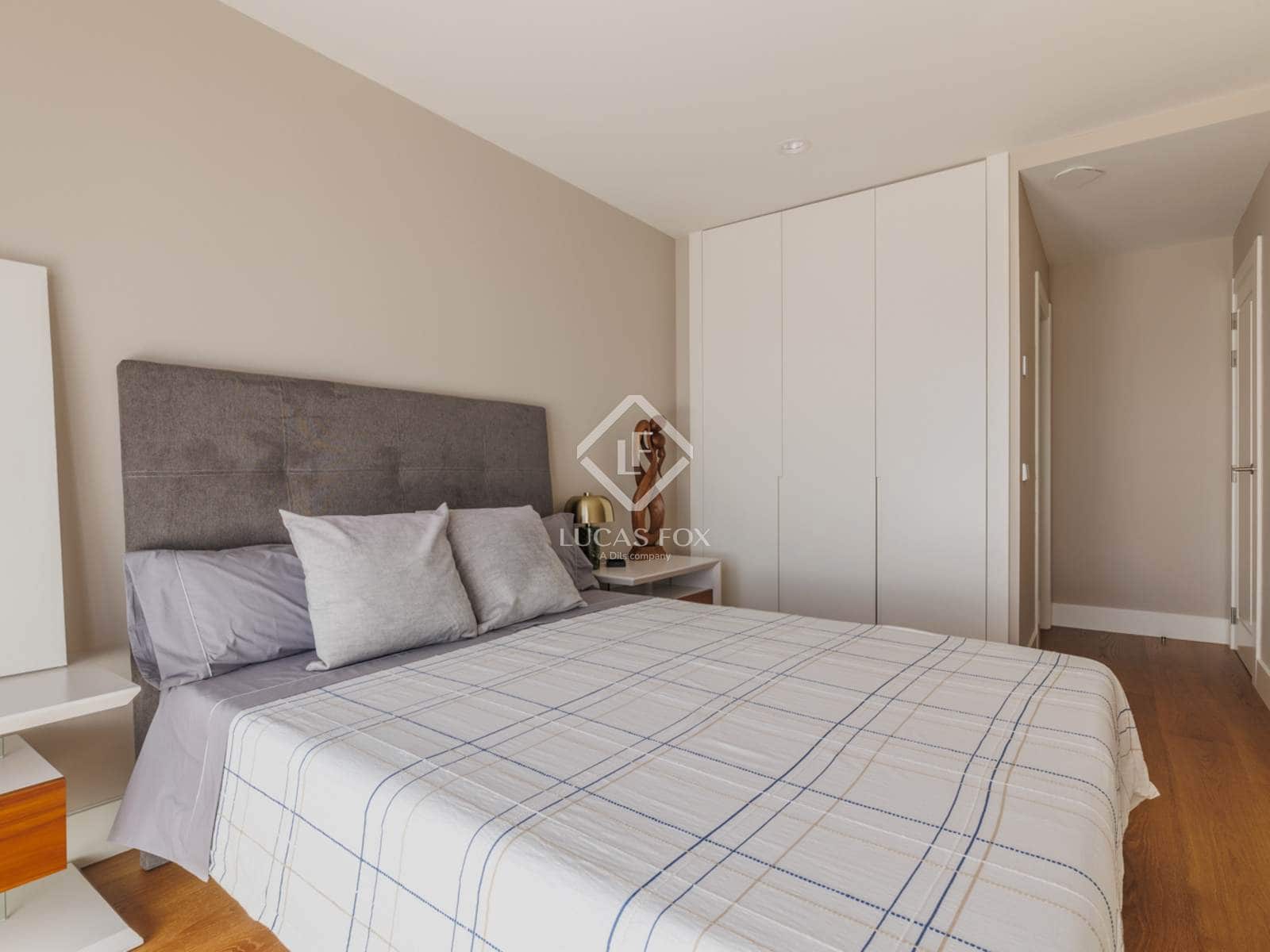 5 soveværelse Villa til salg i Las Rozas de Madrid med swimmingpool - € 2.400.000 (Ref: 8925105)