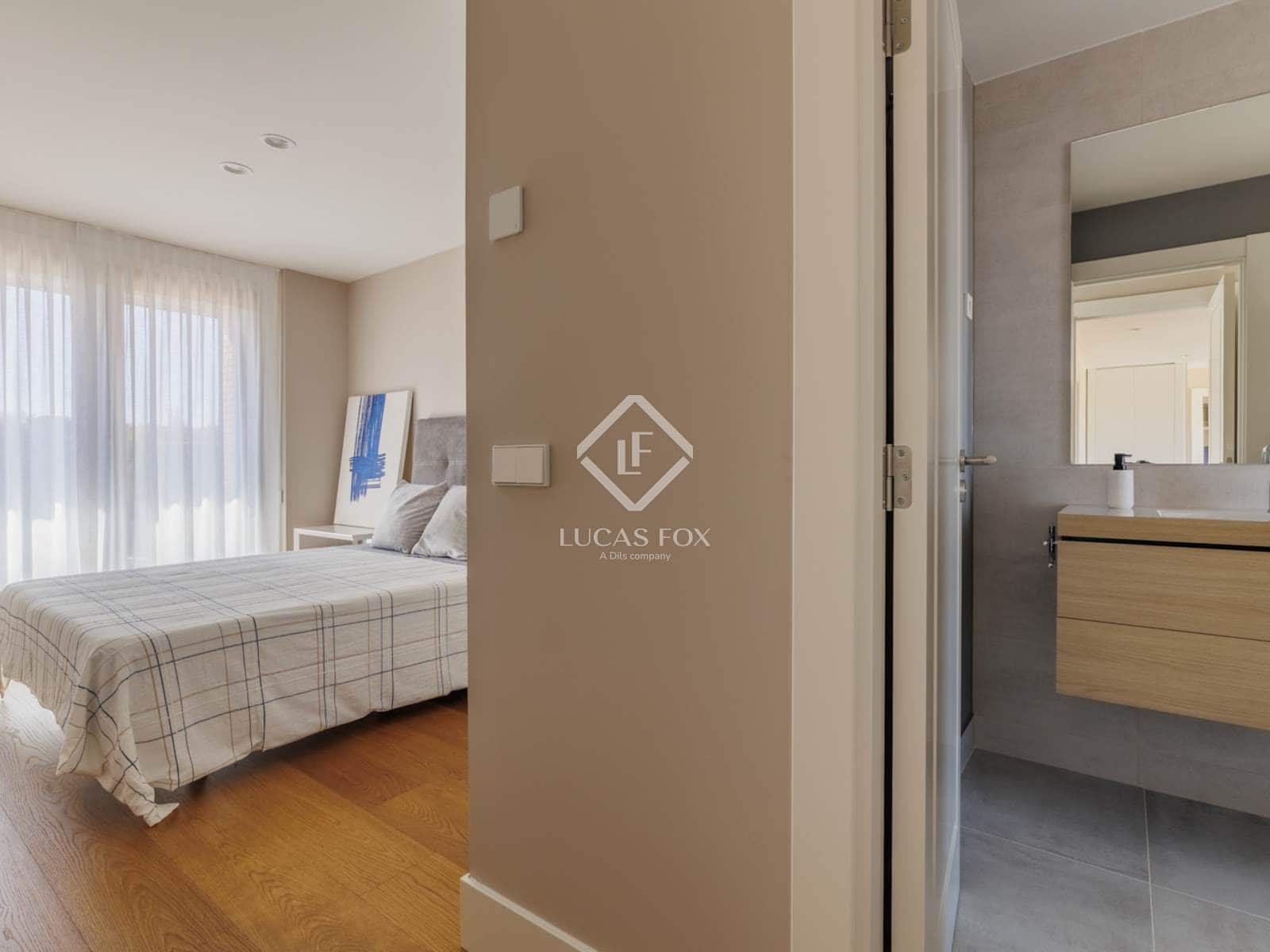 5 soveværelse Villa til salg i Las Rozas de Madrid med swimmingpool - € 2.400.000 (Ref: 8925105)