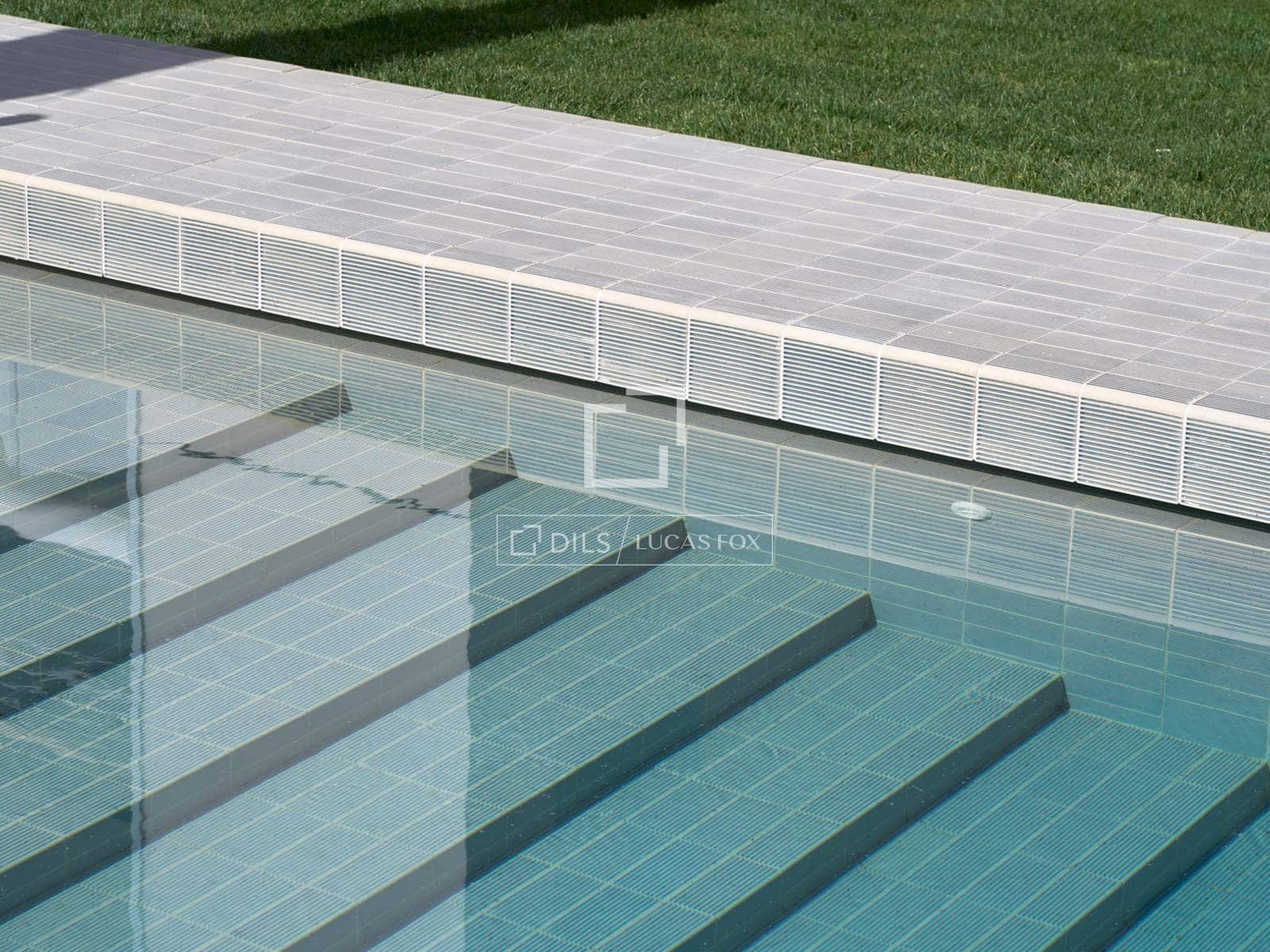 2 soveværelse Lejlighed til salg i Platja d'Aro med swimmingpool - € 1.095.000 (Ref: 8925111)