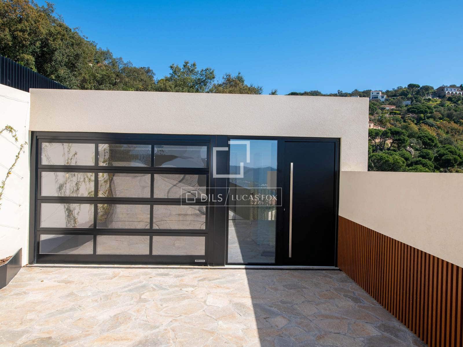 5 soverom Villa til salgs i Platja d'Aro med svømmebasseng garasje - € 3 250 000 (Ref: 8925325)