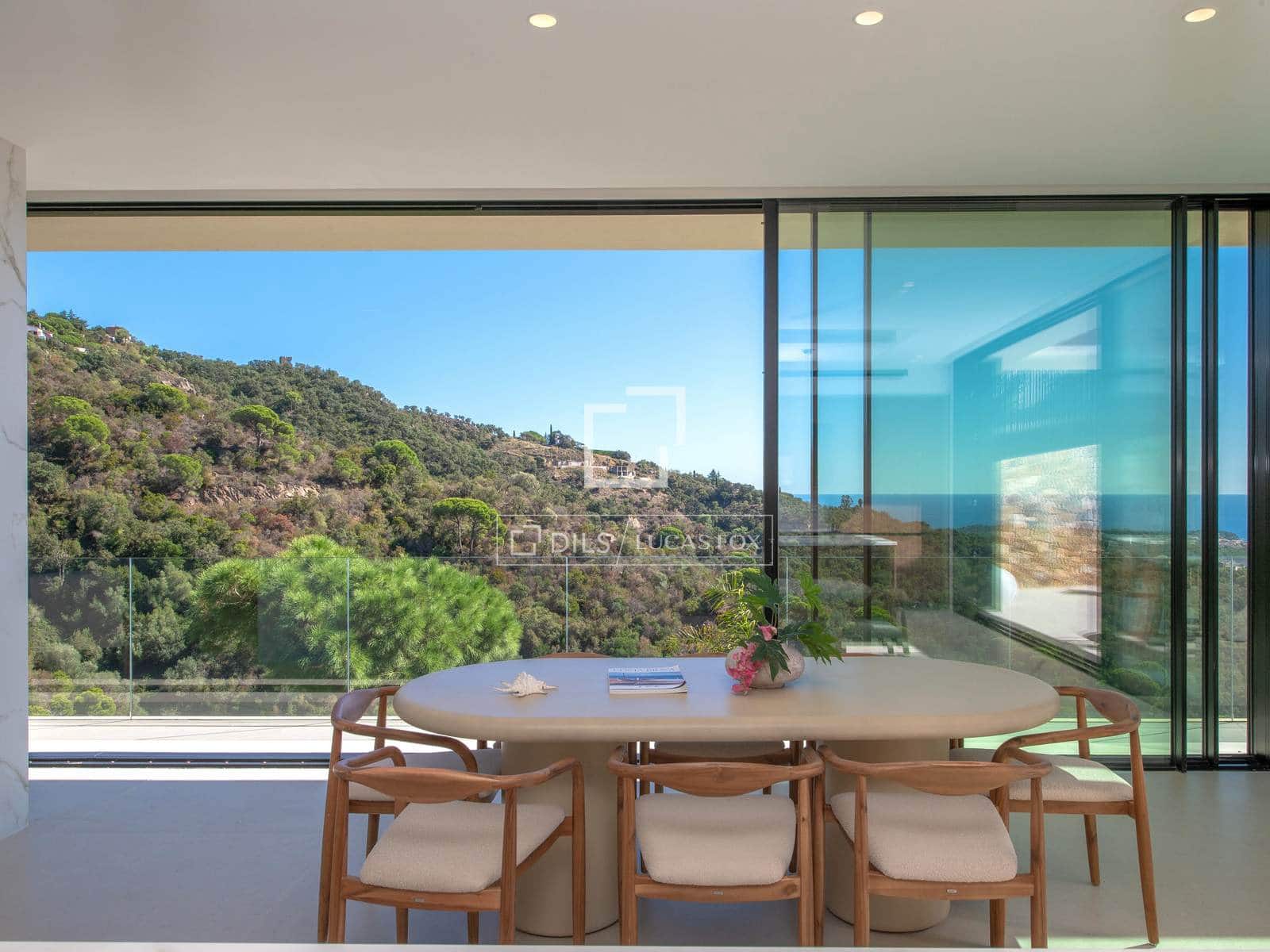 5 chambre Villa/Maison à vendre à Platja d'Aro avec piscine garage - 3 250 000 € (Ref: 8925325)