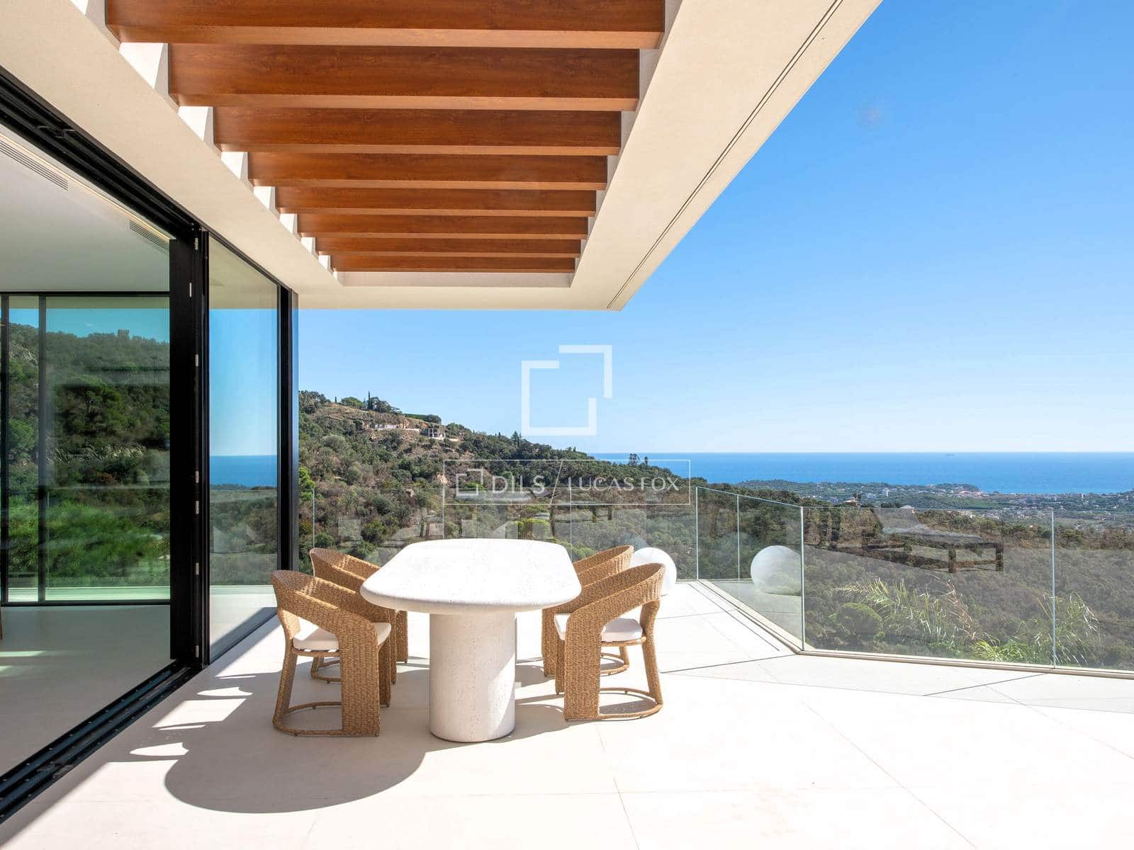 5 chambre Villa/Maison à vendre à Platja d'Aro avec piscine garage - 3 250 000 € (Ref: 8925325)