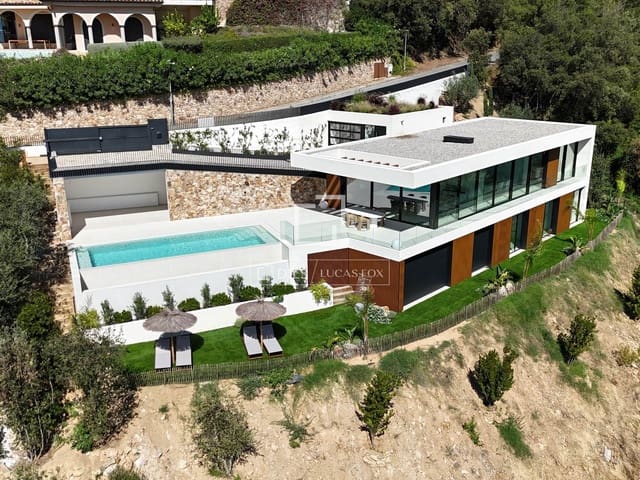 5 Zimmer Villa zu verkaufen in Platja d'Aro, Castell-Platja d'Aro mit Pool Garage - 3.250.000 € (Ref: 8925325)