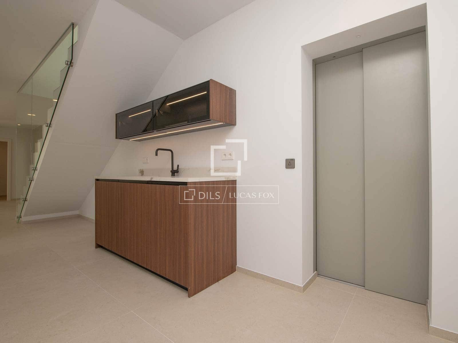 5 chambre Villa/Maison à vendre à Platja d'Aro avec piscine garage - 3 250 000 € (Ref: 8925325)