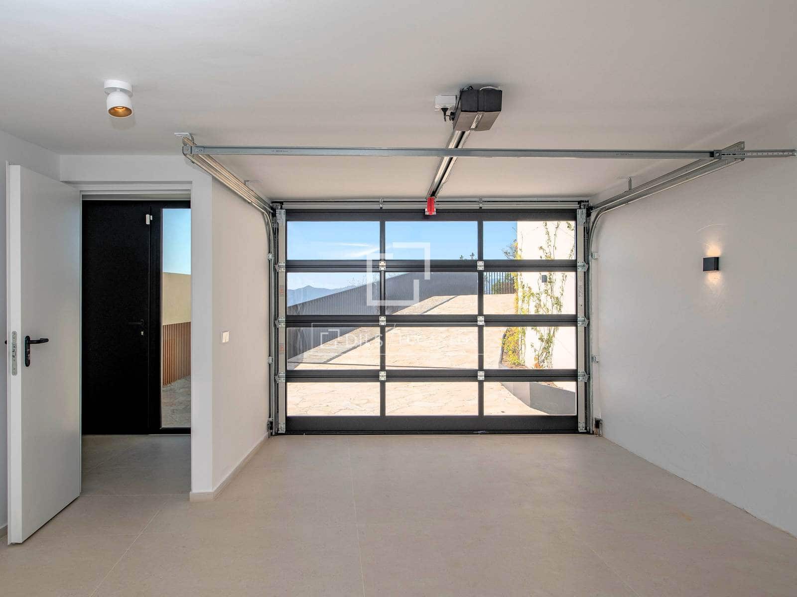5 chambre Villa/Maison à vendre à Platja d'Aro avec piscine garage - 3 250 000 € (Ref: 8925325)