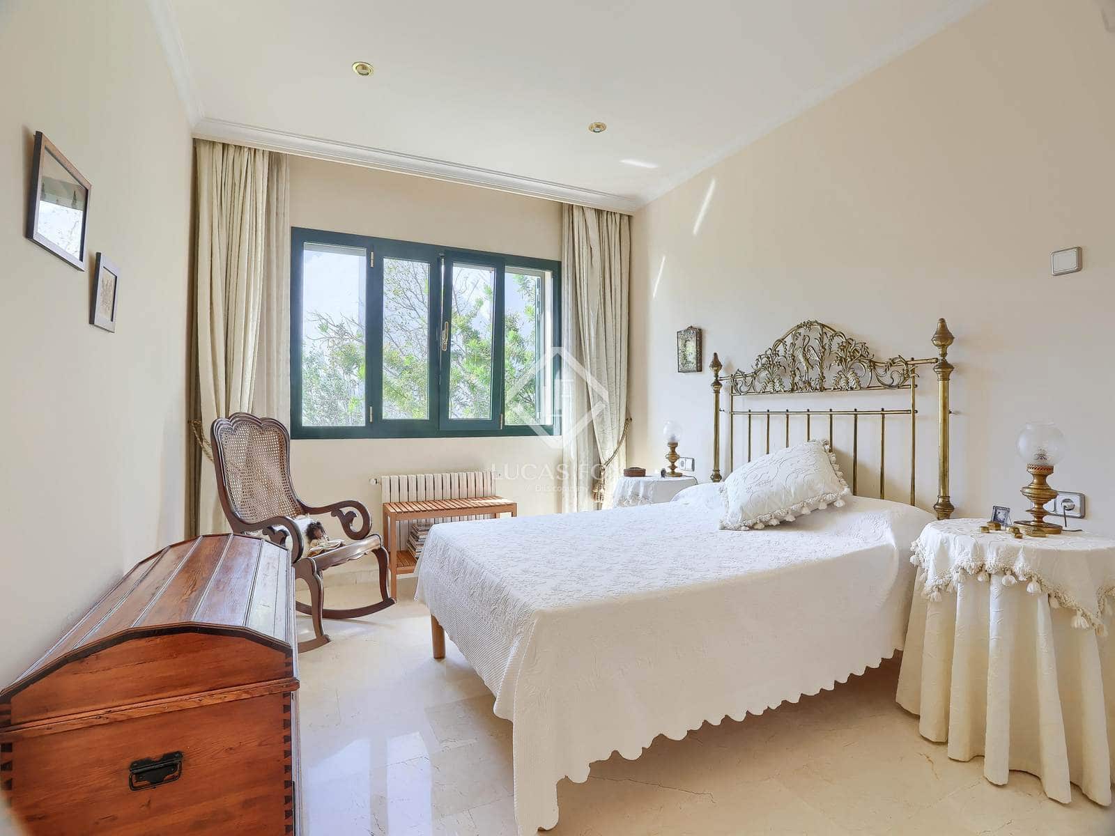 4 soveværelse Villa til salg i Palma de Mallorca med swimmingpool garage - € 1.950.000 (Ref: 8927166)