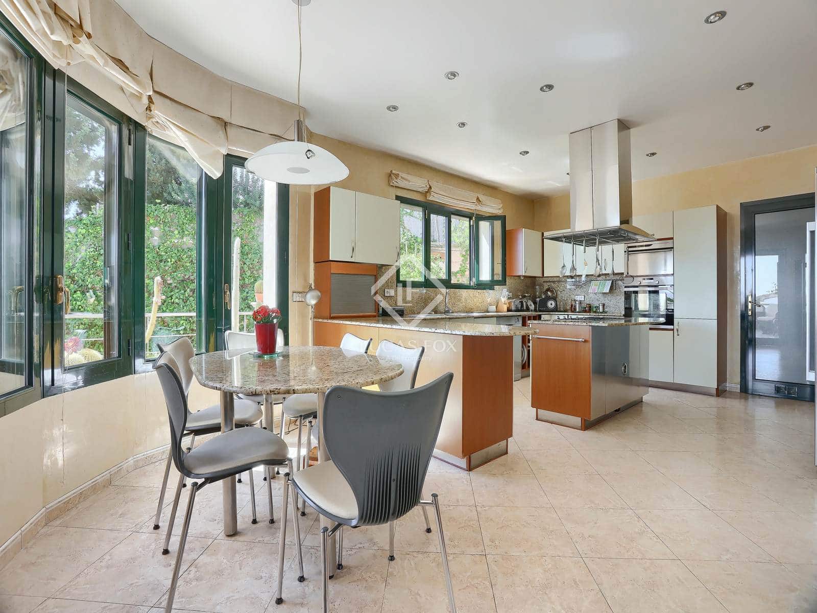 4 soveværelse Villa til salg i Palma de Mallorca med swimmingpool garage - € 1.950.000 (Ref: 8927166)