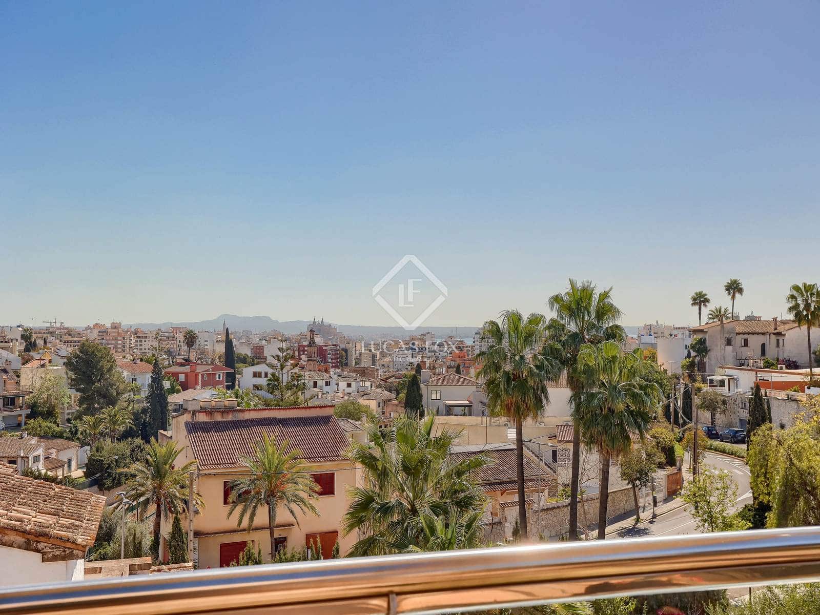 4 soveværelse Villa til salg i Palma de Mallorca med swimmingpool garage - € 1.950.000 (Ref: 8927166)