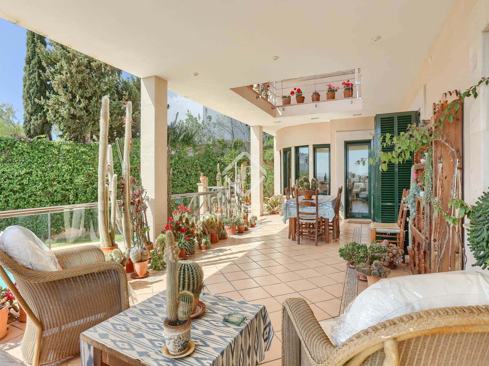 4 soveværelse Villa til salg i Palma de Mallorca med swimmingpool garage - € 1.950.000 (Ref: 8927166)