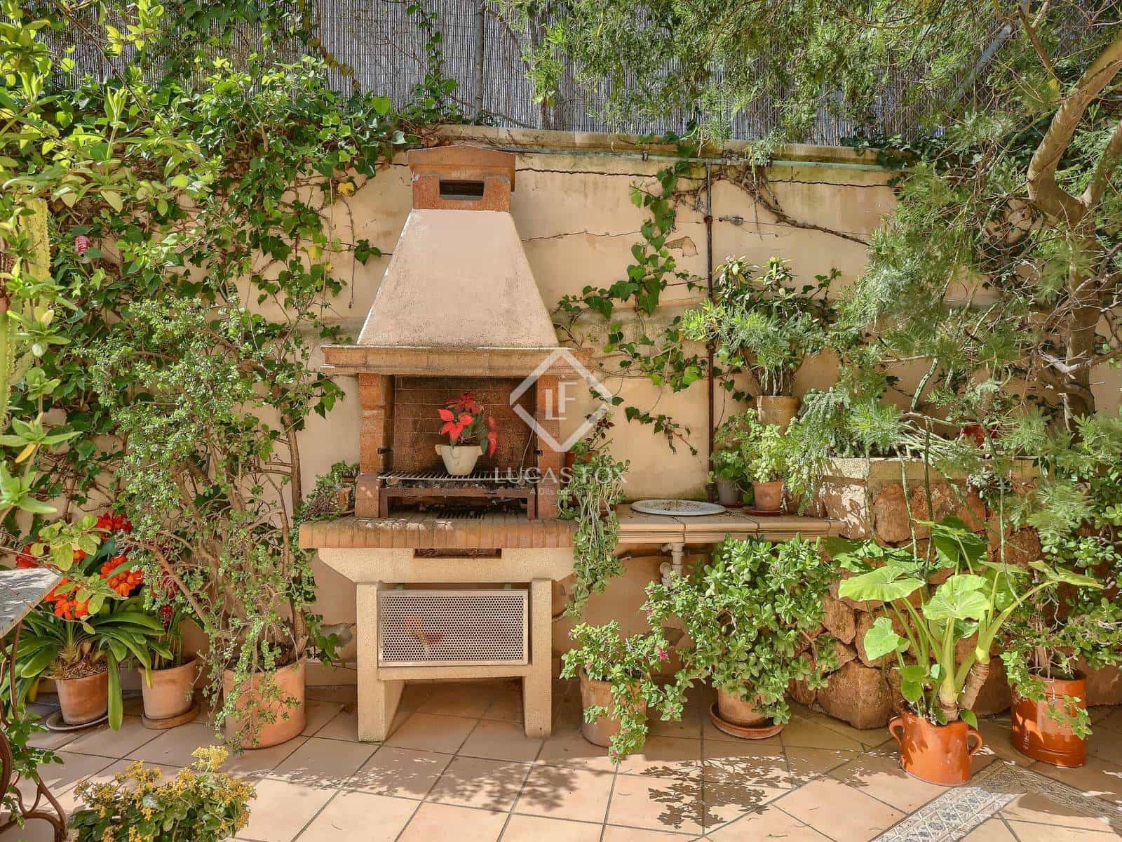 4 soveværelse Villa til salg i Palma de Mallorca med swimmingpool garage - € 1.950.000 (Ref: 8927166)