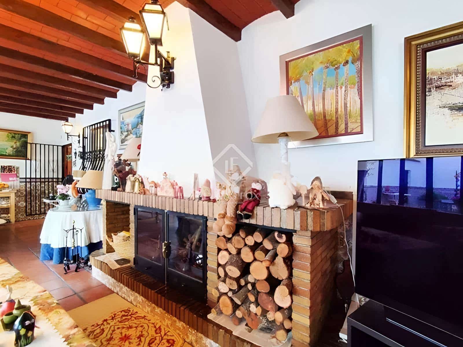 7 soveværelse Villa til salg i Loma Bada med swimmingpool - € 1.146.000 (Ref: 8927171)