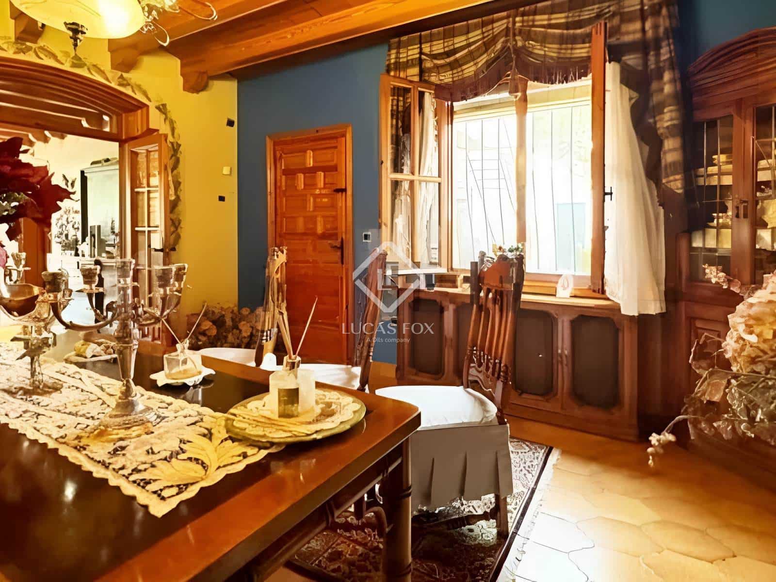 7 soveværelse Villa til salg i Loma Bada med swimmingpool - € 1.146.000 (Ref: 8927171)