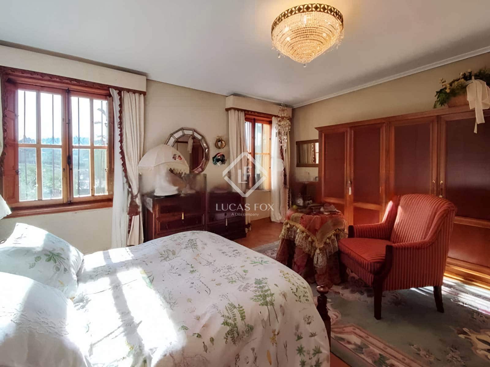 7 soveværelse Villa til salg i Loma Bada med swimmingpool - € 1.146.000 (Ref: 8927171)