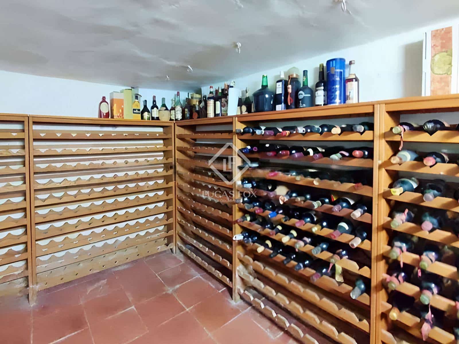 7 soveværelse Villa til salg i Loma Bada med swimmingpool - € 1.146.000 (Ref: 8927171)