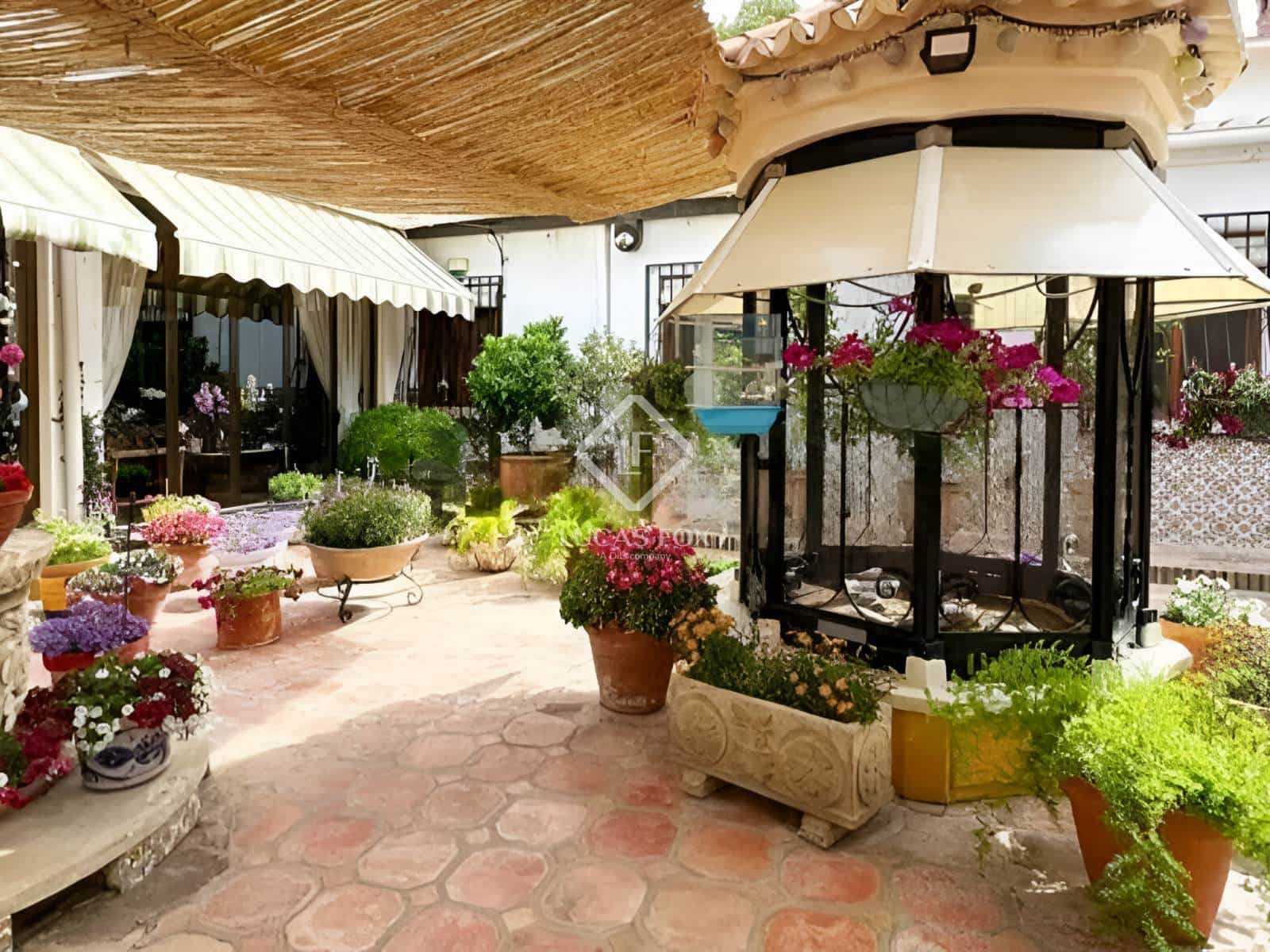 7 soveværelse Villa til salg i Loma Bada med swimmingpool - € 1.146.000 (Ref: 8927171)