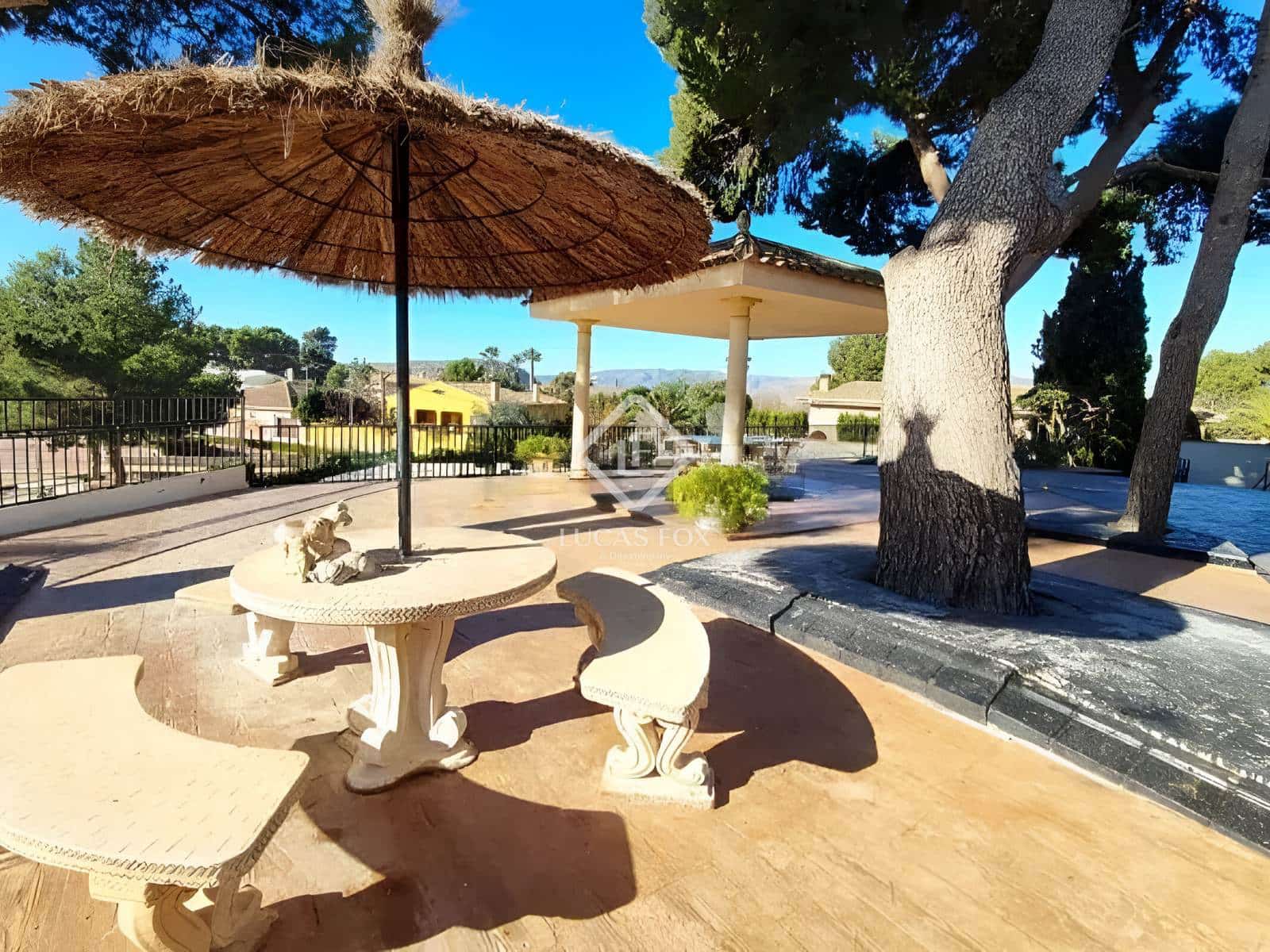 7 soveværelse Villa til salg i Loma Bada med swimmingpool - € 1.146.000 (Ref: 8927171)