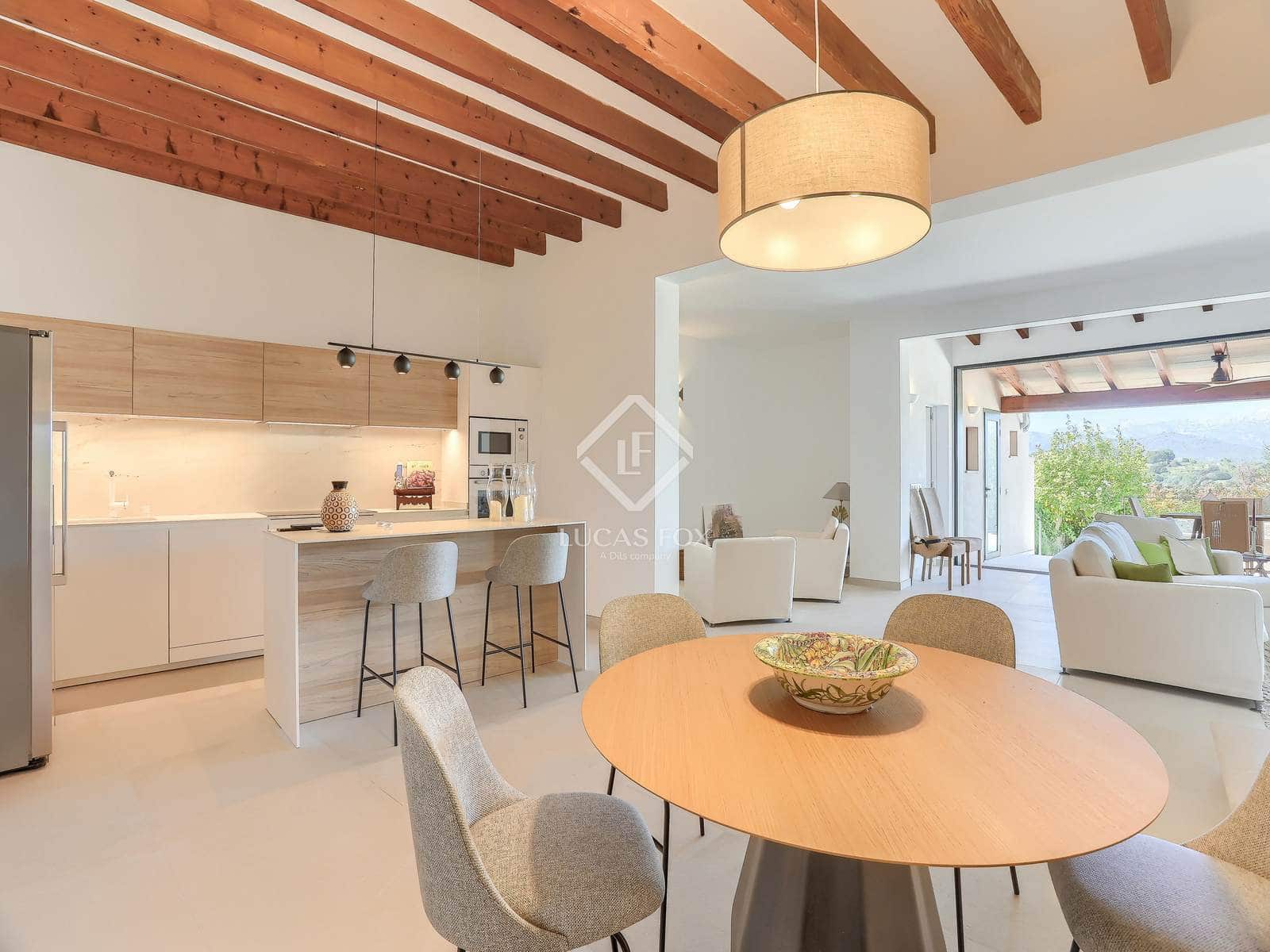 3 soveværelse Villa til salg i Llubi med swimmingpool garage - € 1.390.000 (Ref: 8927172)