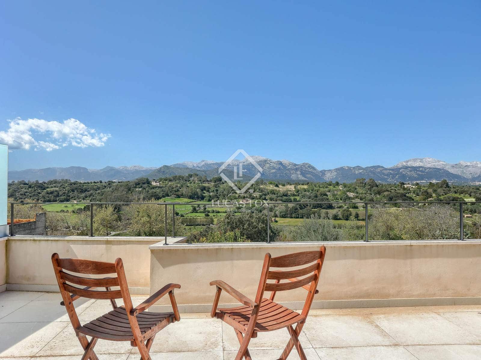 3 soveværelse Villa til salg i Llubi med swimmingpool garage - € 1.390.000 (Ref: 8927172)