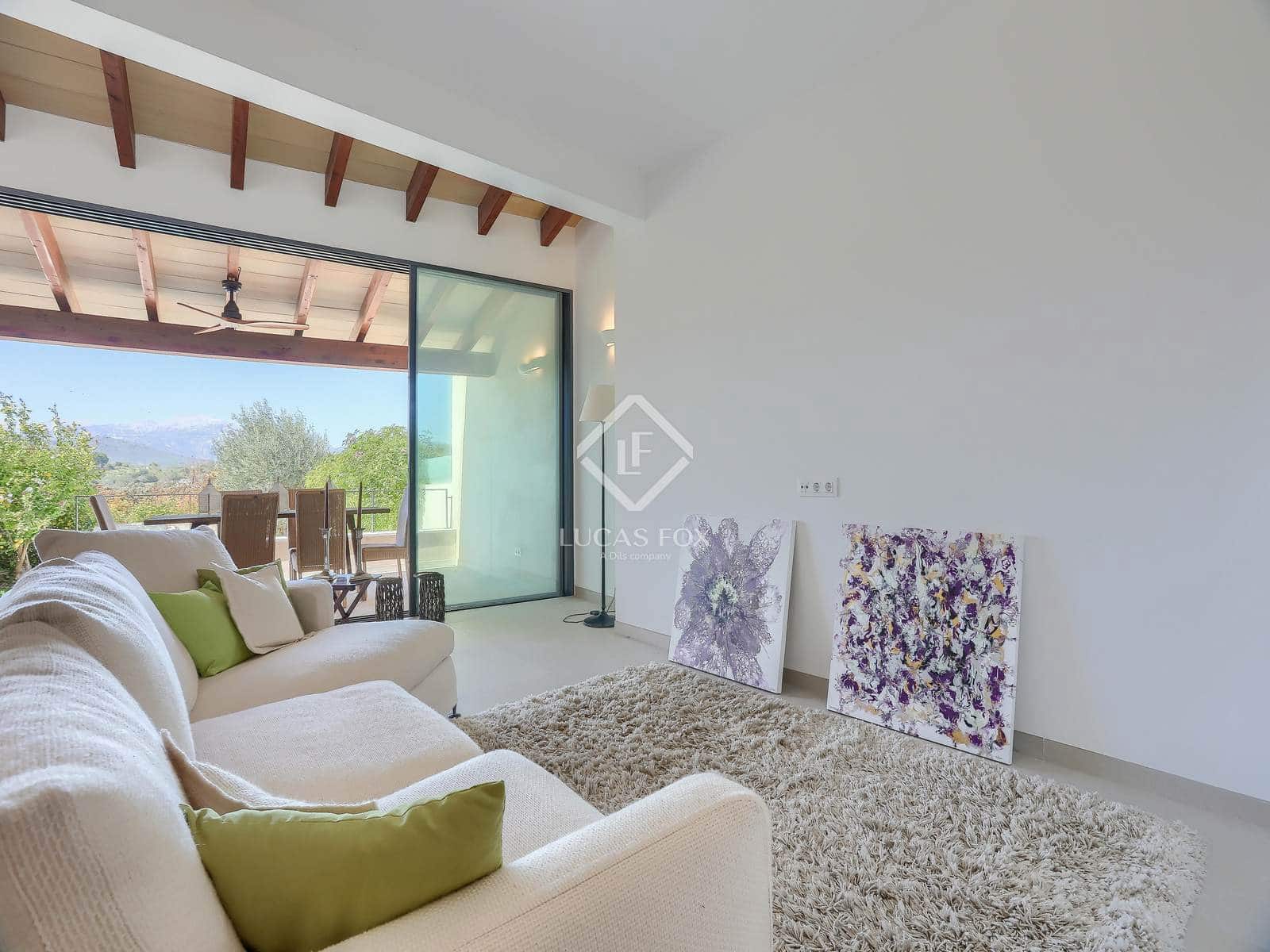 3 soveværelse Villa til salg i Llubi med swimmingpool garage - € 1.390.000 (Ref: 8927172)