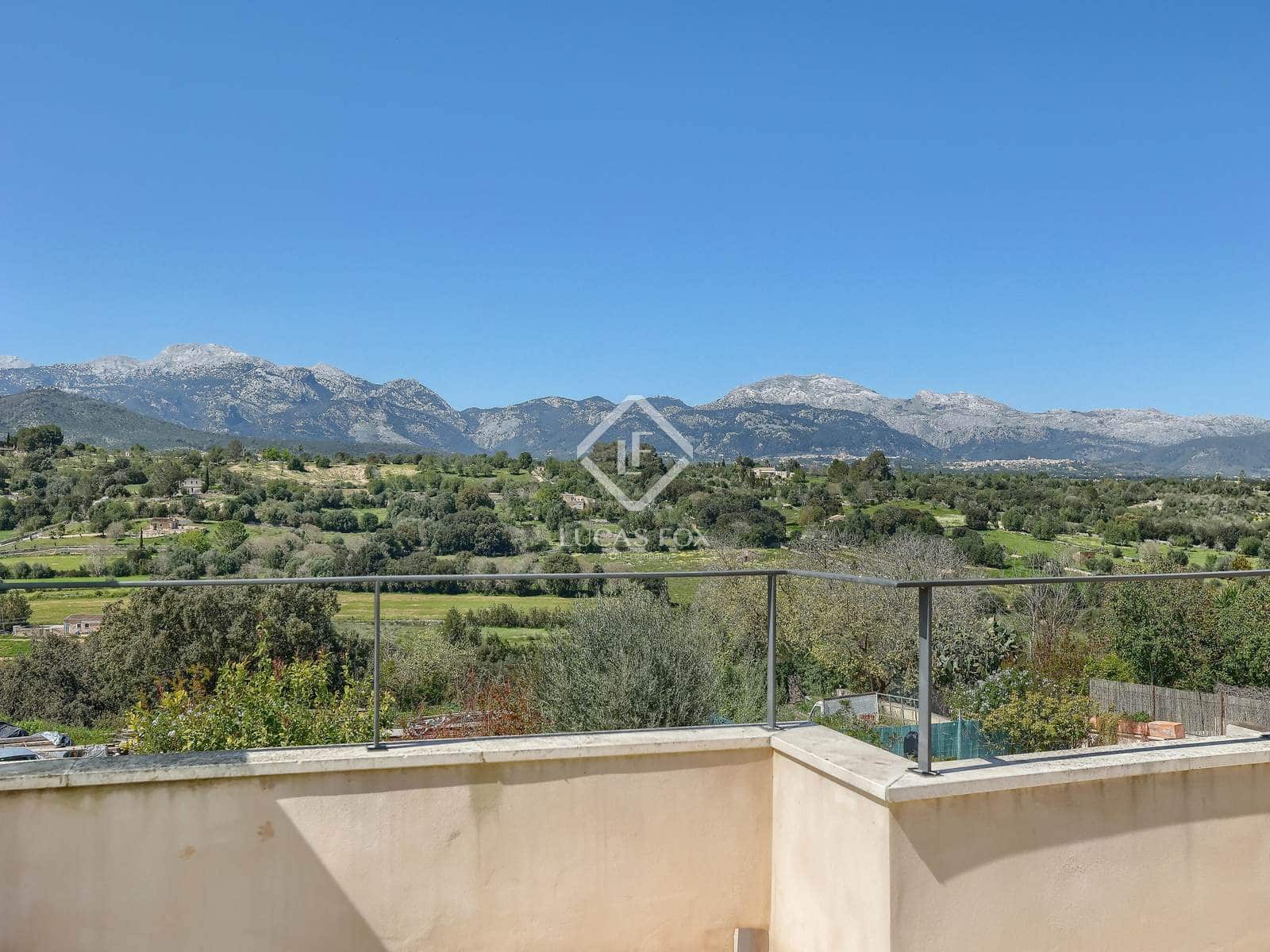 3 soveværelse Villa til salg i Llubi med swimmingpool garage - € 1.390.000 (Ref: 8927172)