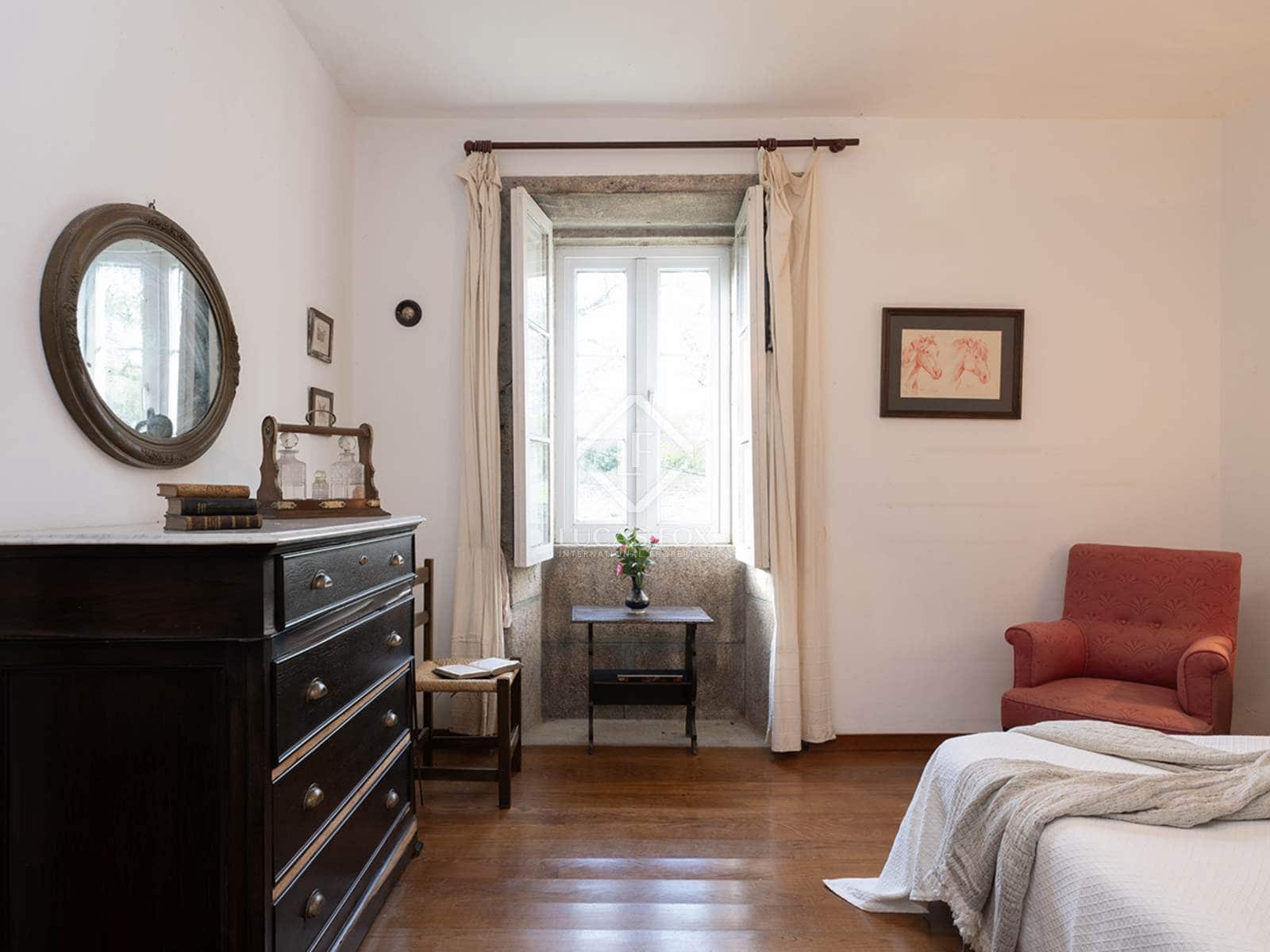 8 soveværelse Finca/Landehus til salg i Teo med garage - € 950.000 (Ref: 8927173)