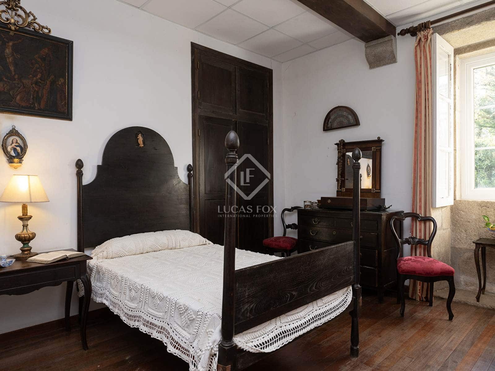 8 soveværelse Finca/Landehus til salg i Teo med garage - € 950.000 (Ref: 8927173)