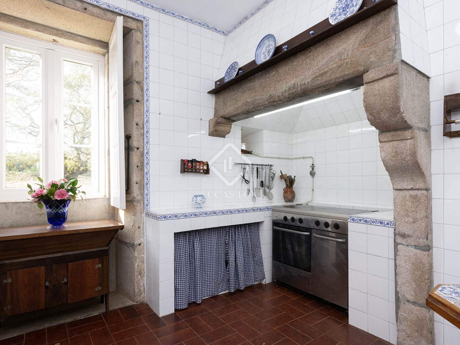 8 soveværelse Finca/Landehus til salg i Teo med garage - € 950.000 (Ref: 8927173)