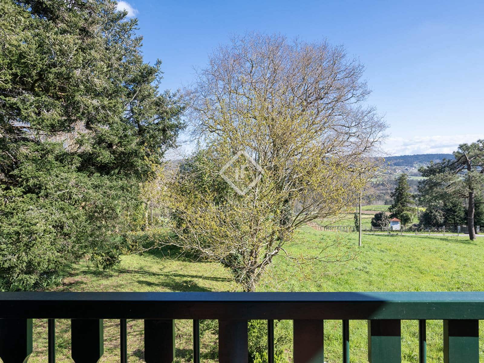 8 soveværelse Finca/Landehus til salg i Teo med garage - € 950.000 (Ref: 8927173)