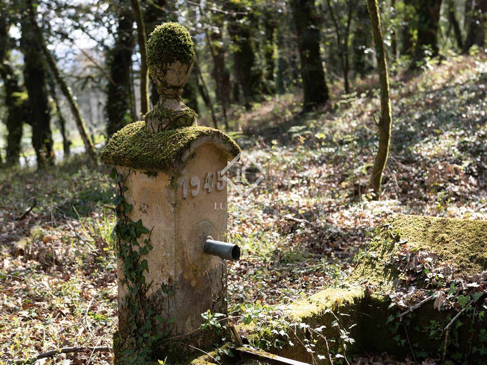 8 soveværelse Finca/Landehus til salg i Teo med garage - € 950.000 (Ref: 8927173)