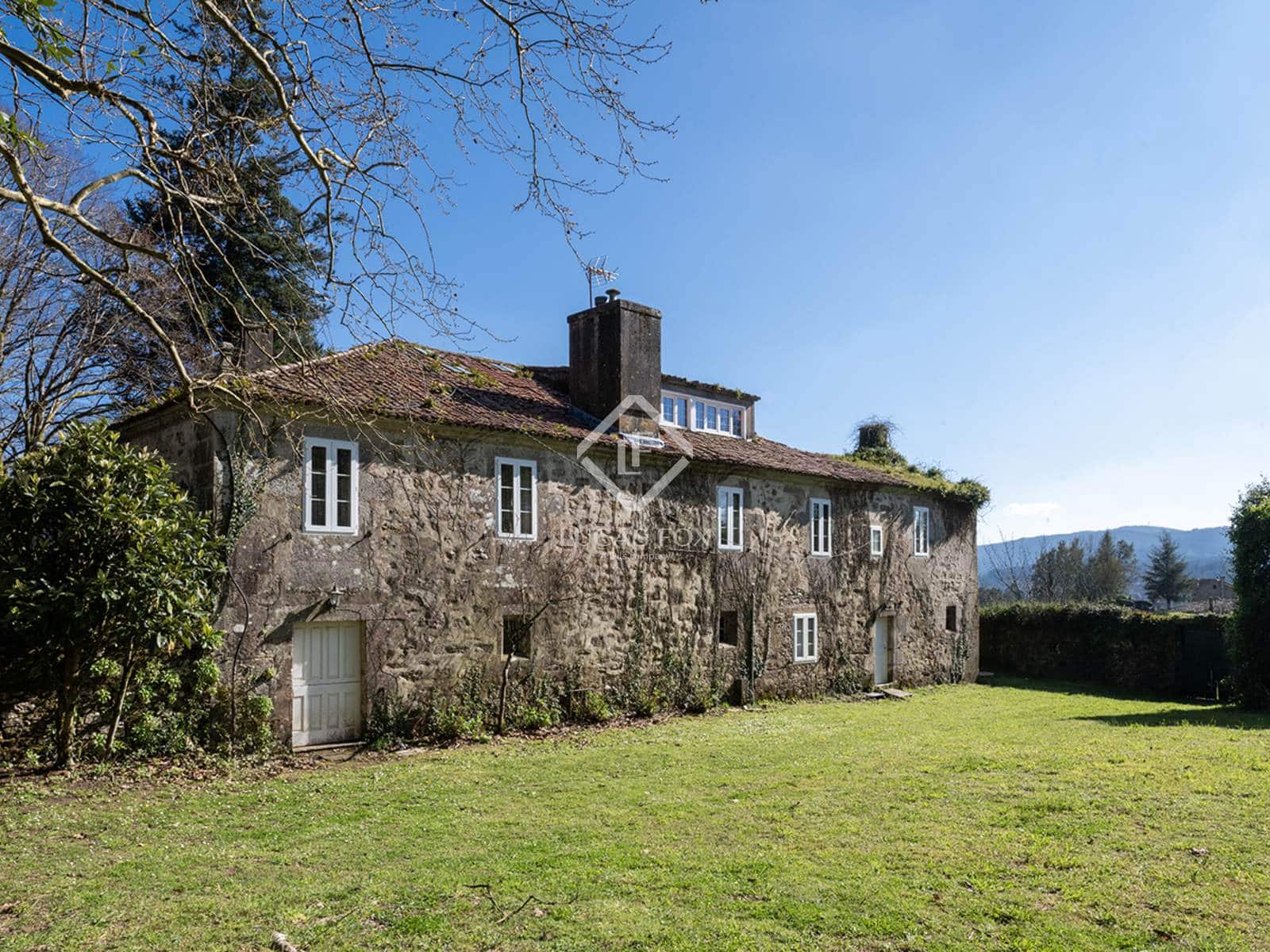 8 soveværelse Finca/Landehus til salg i Teo med garage - € 950.000 (Ref: 8927173)