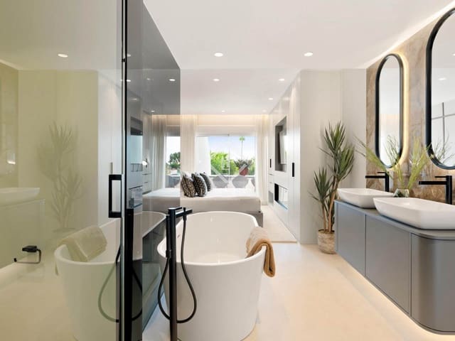 3 Zimmer Apartment zu verkaufen in Costalita, Estepona mit Pool Garage - 1.695.000 € (Ref: 8928004)