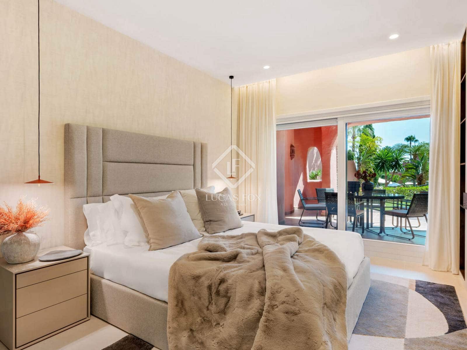 3 slaapkamer Appartement te koop in Estepona met zwembad garage - € 1.825.000 (Ref: 8928005)