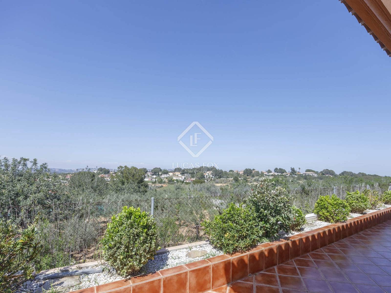 4 soveværelse Villa til salg i Montserrat med swimmingpool garage - € 930.000 (Ref: 8928079)