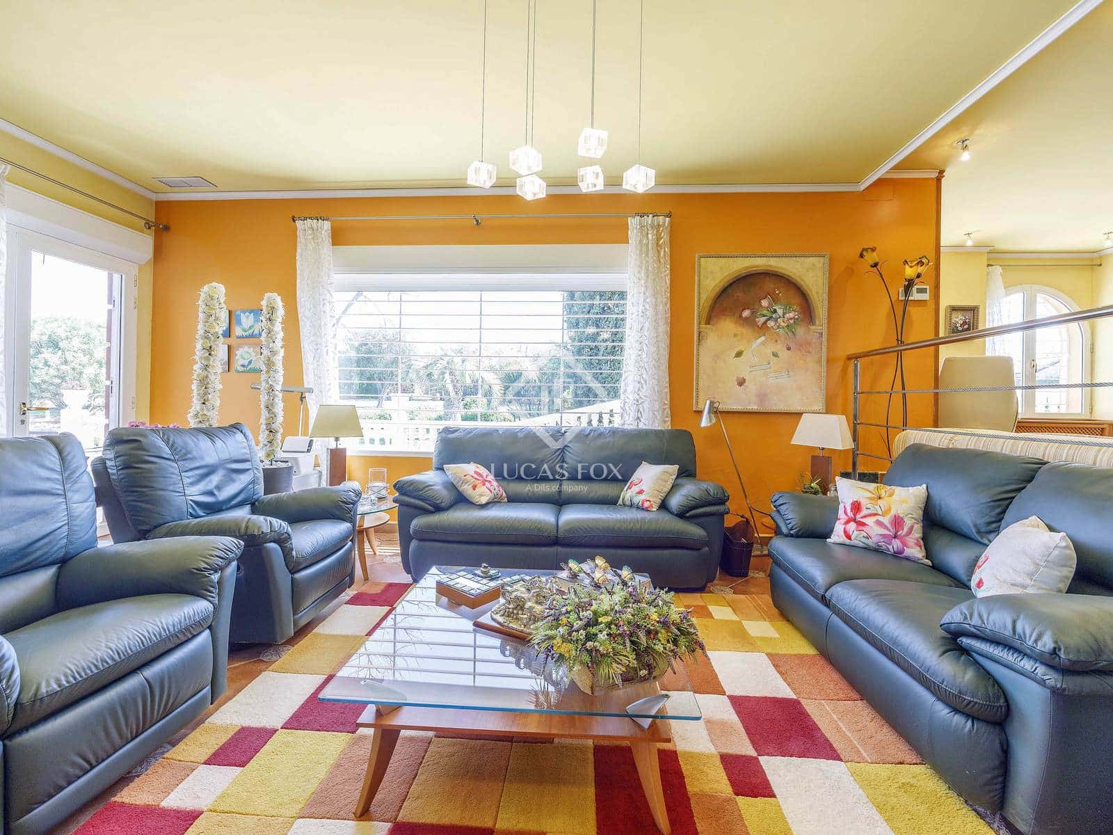 4 soveværelse Villa til salg i Montserrat med swimmingpool garage - € 930.000 (Ref: 8928079)