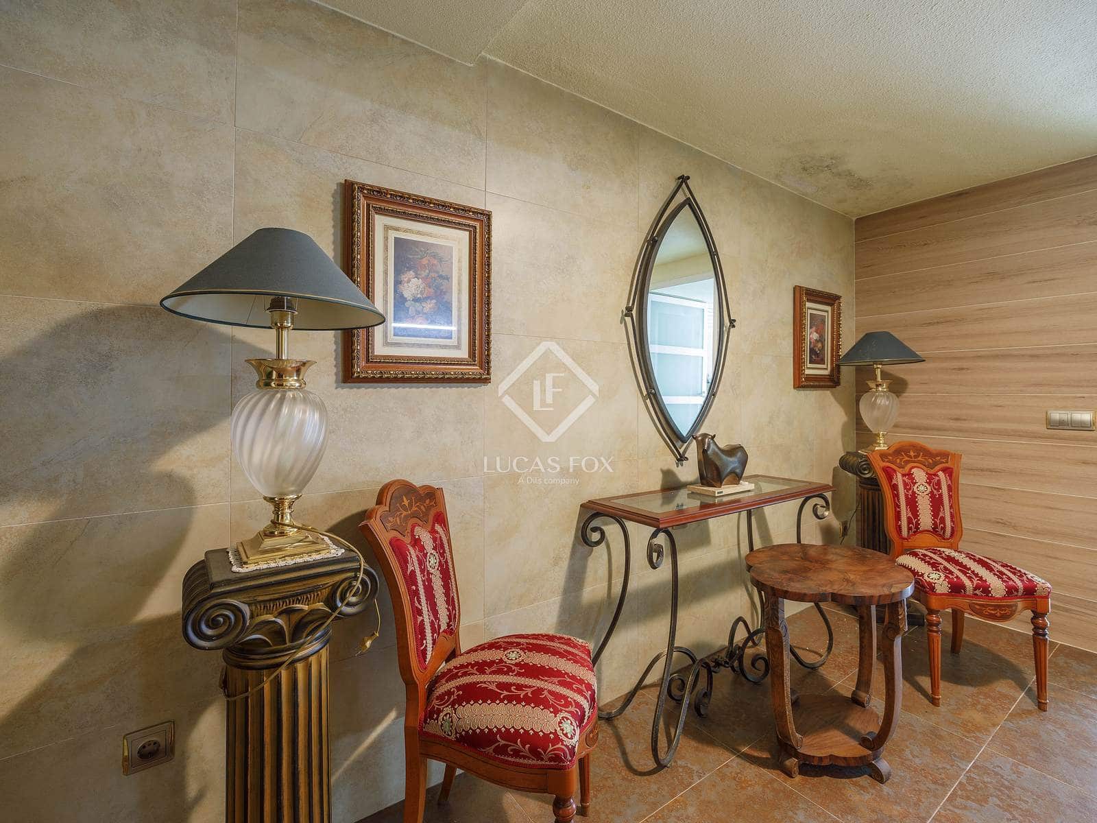 4 soveværelse Villa til salg i Montserrat med swimmingpool garage - € 930.000 (Ref: 8928079)