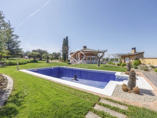 4 soveværelse Villa til salg i Montserrat med swimmingpool garage - € 930.000 (Ref: 8928079)