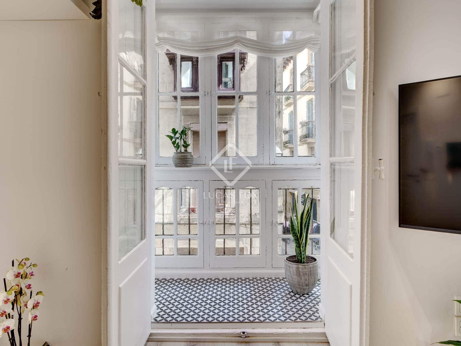 1 bedroom Apartment for rent in Donostia-San Sebastian - € 4,300 (Ref: 8929461)