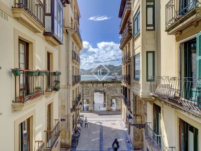 1 bedroom Apartment for rent in Donostia-San Sebastián - € 4,300 (Ref: 8929461)