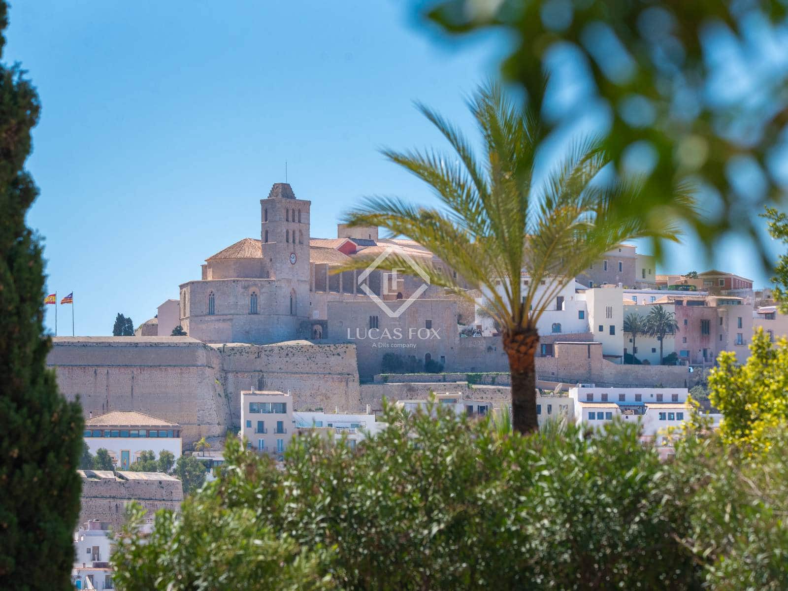 2 soveværelse Lejlighed til salg i Ibiza by med swimmingpool - € 895.000 (Ref: 8930642)