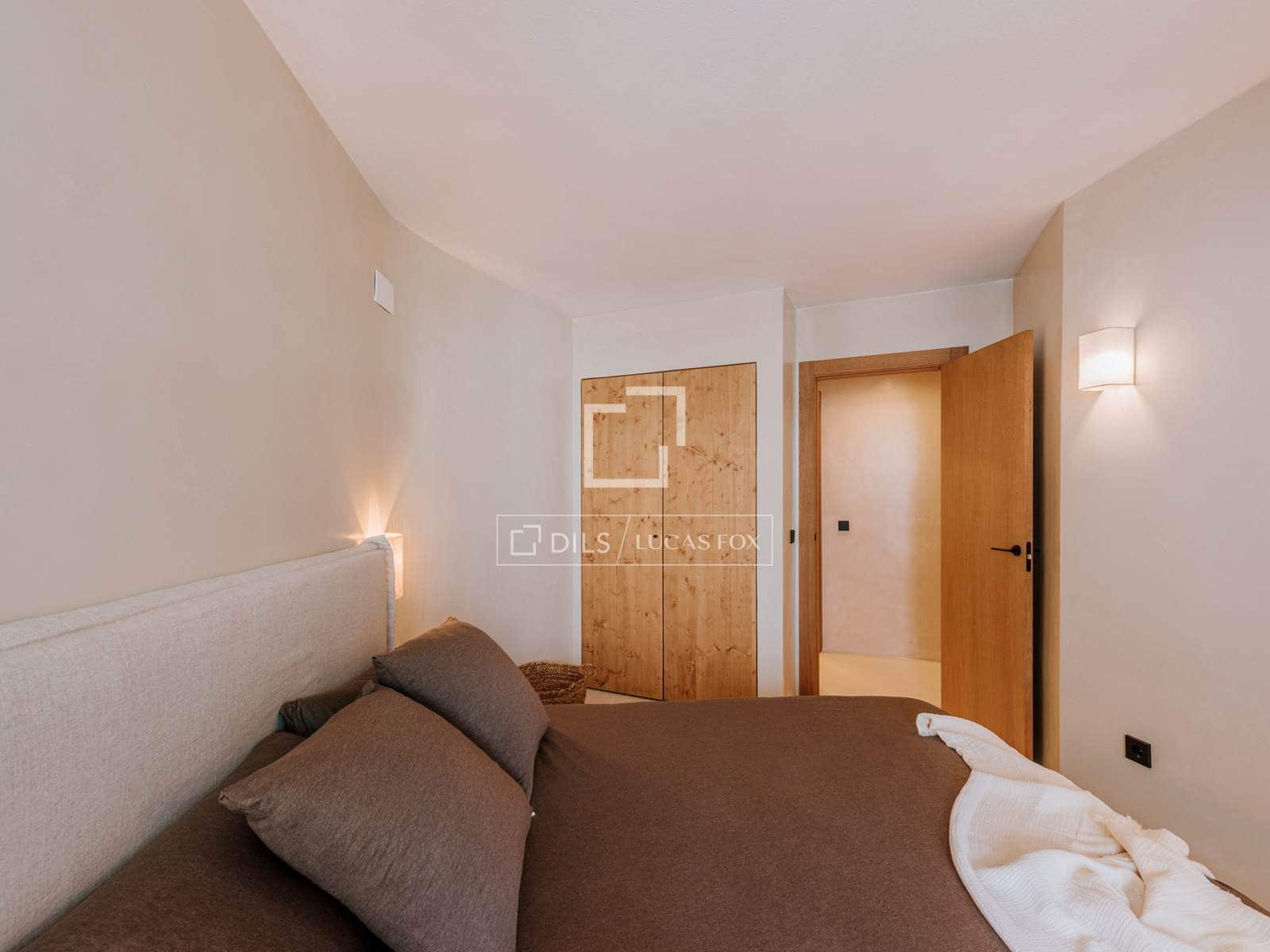 2 soverom Leilighet til salgs i Ibiza by med svømmebasseng - € 850 000 (Ref: 8930642)