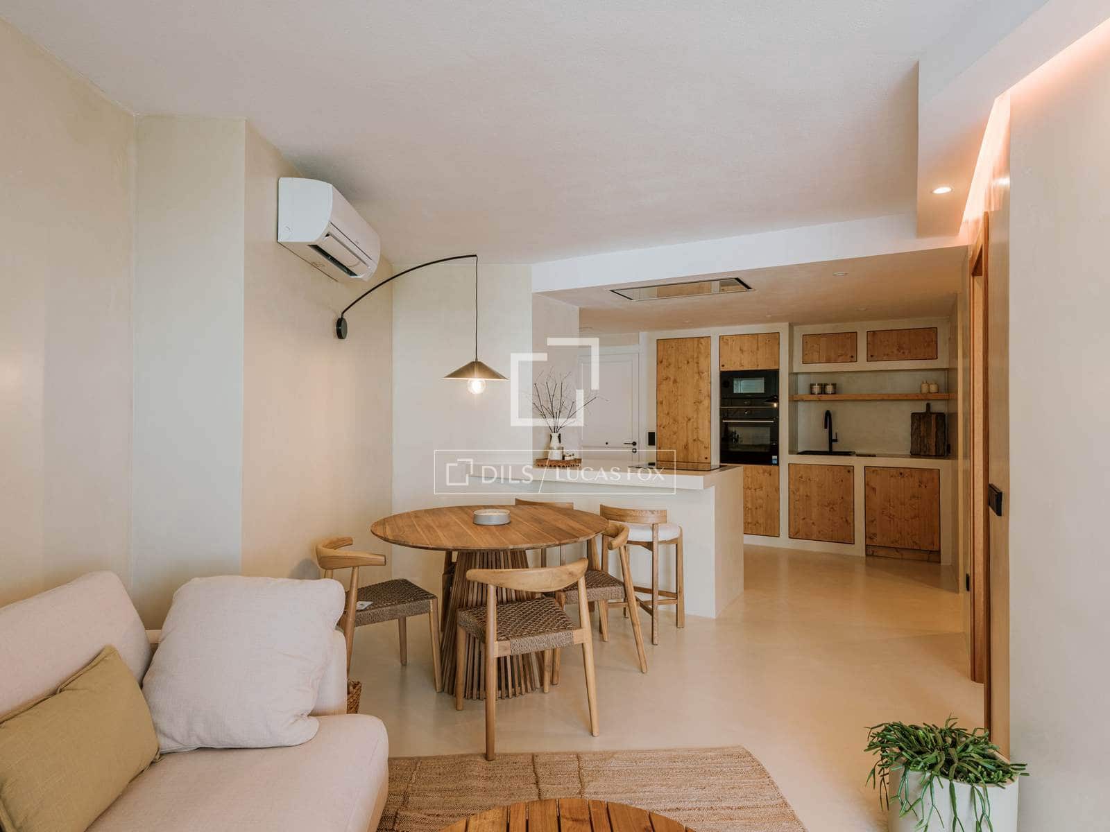 2 soverom Leilighet til salgs i Ibiza by med svømmebasseng - € 850 000 (Ref: 8930642)