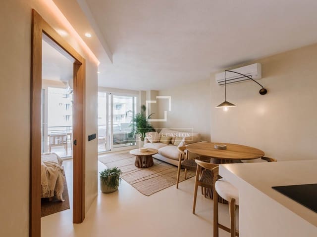 2 soverom Leilighet til salgs i Ibiza by med svømmebasseng - € 850 000 (Ref: 8930642)