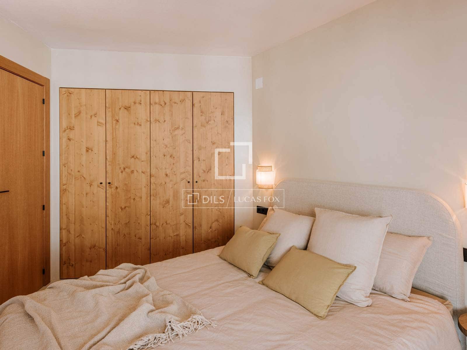 2 soverom Leilighet til salgs i Ibiza by med svømmebasseng - € 850 000 (Ref: 8930642)