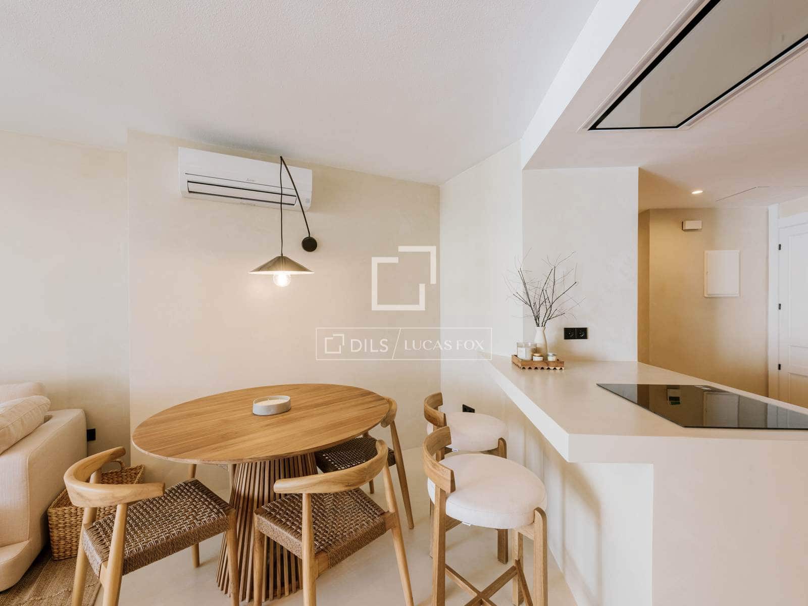 2 soverom Leilighet til salgs i Ibiza by med svømmebasseng - € 850 000 (Ref: 8930642)