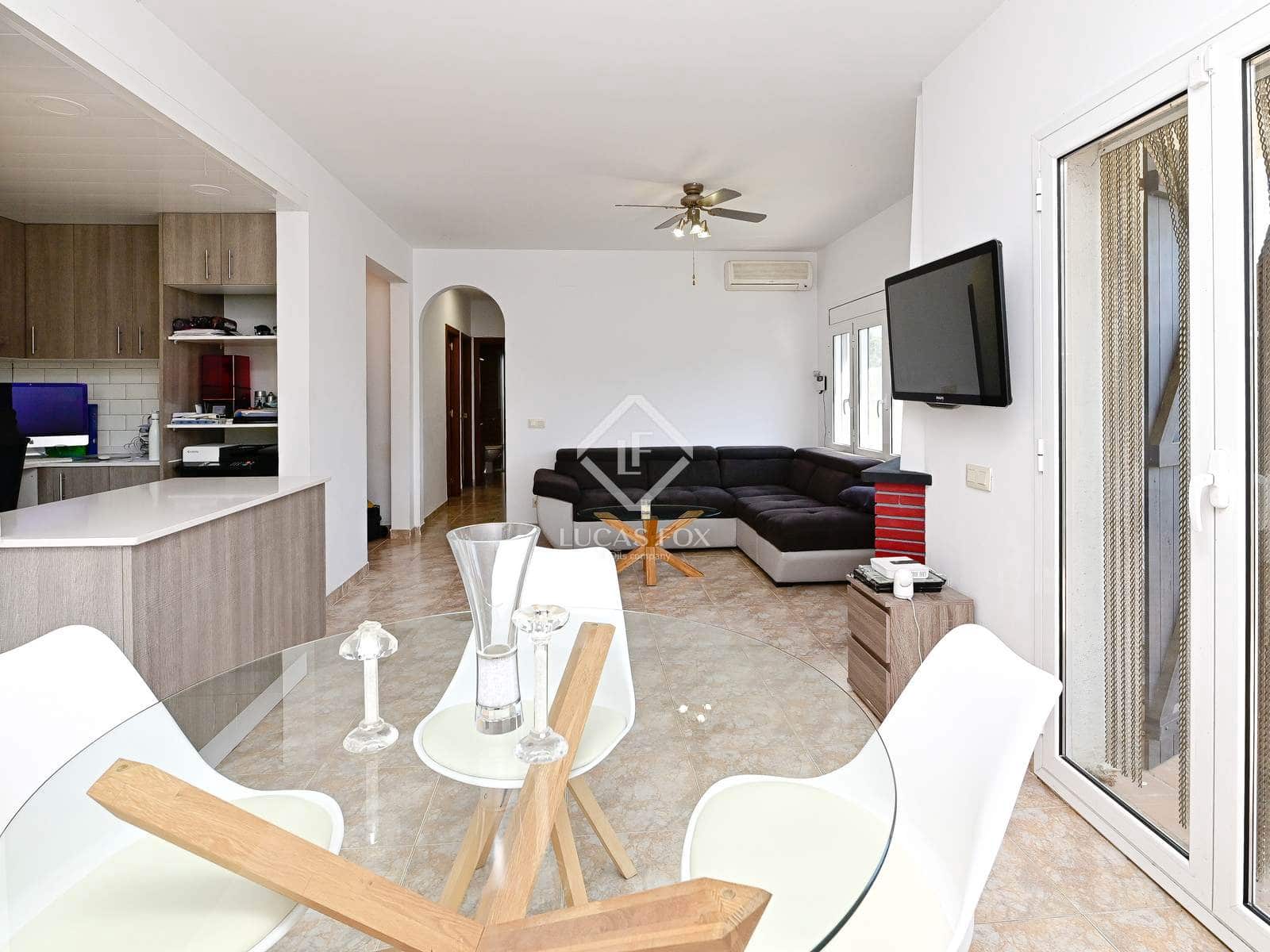 4 soveværelse Villa til salg i Santa Cristina d'Aro med swimmingpool - € 480.000 (Ref: 8931547)