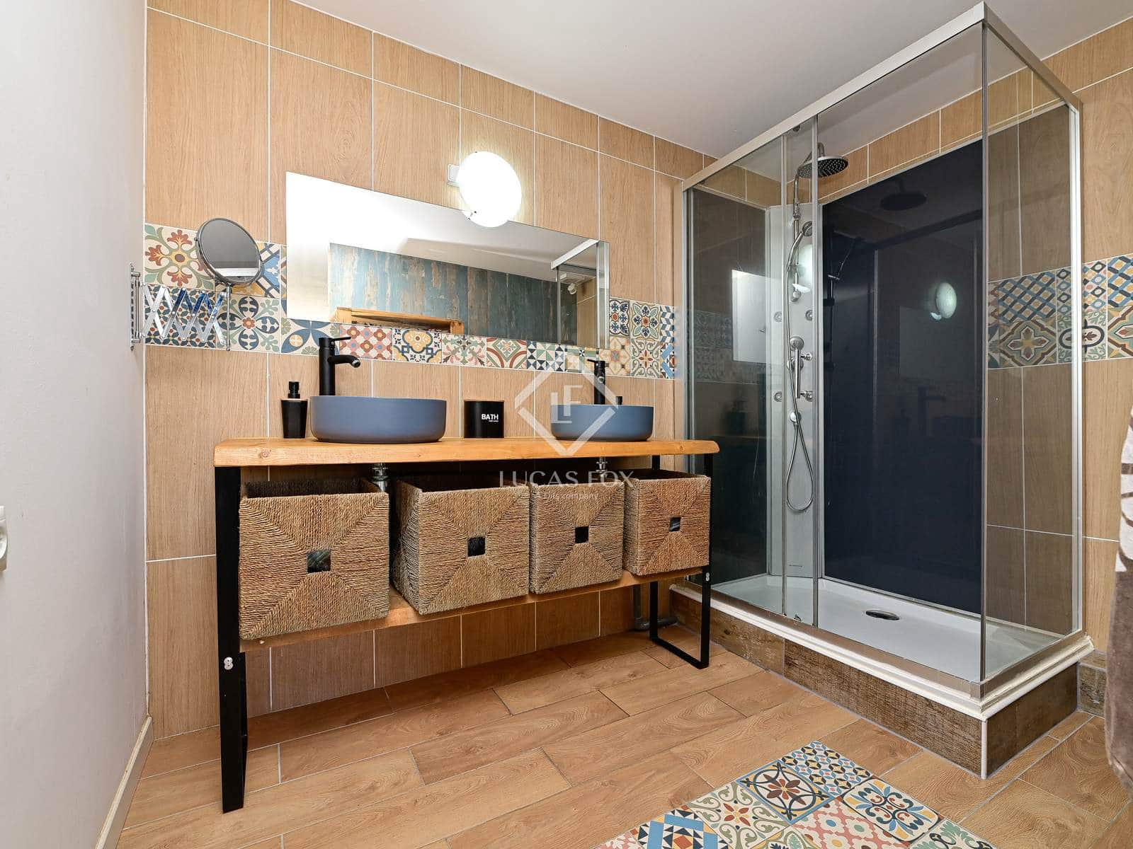 4 soveværelse Villa til salg i Santa Cristina d'Aro med swimmingpool - € 480.000 (Ref: 8931547)