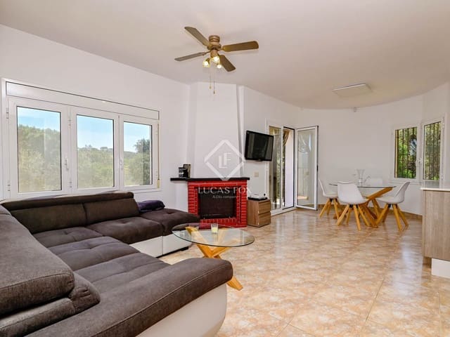 4 Zimmer Villa zu verkaufen in Santa Cristina d'Aro mit Pool - 480.000 € (Ref: 8931547)